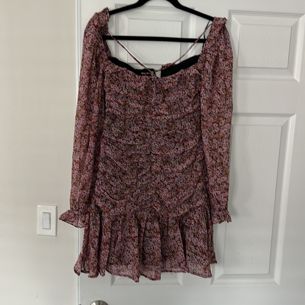 Brand new ASTR the label dress - Picture 3 of 5